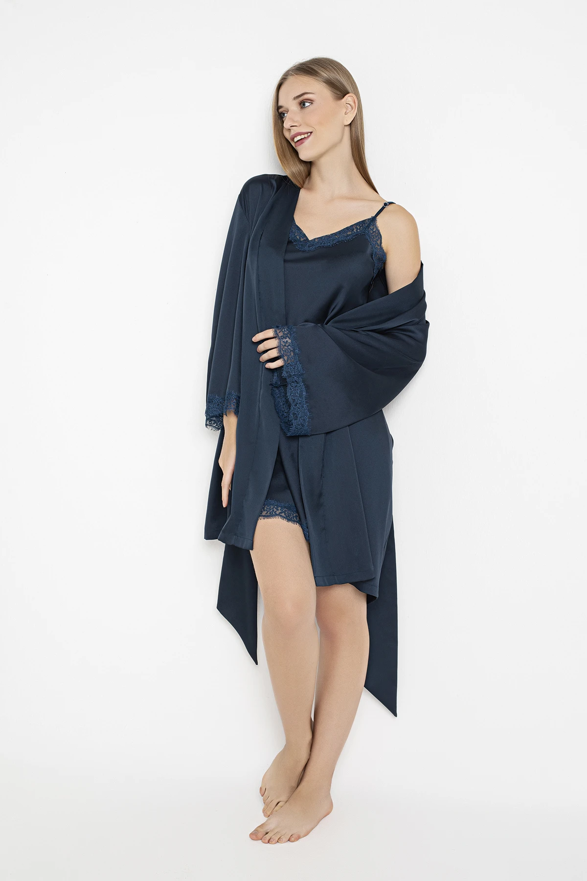 Kadın Saten Dantelli Gecelik+Sabahlık Takım C840-607